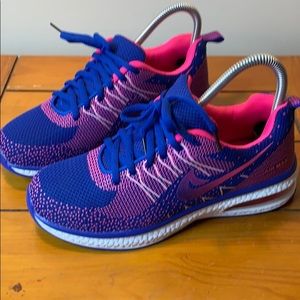 Women’s off brand Nike Airmax